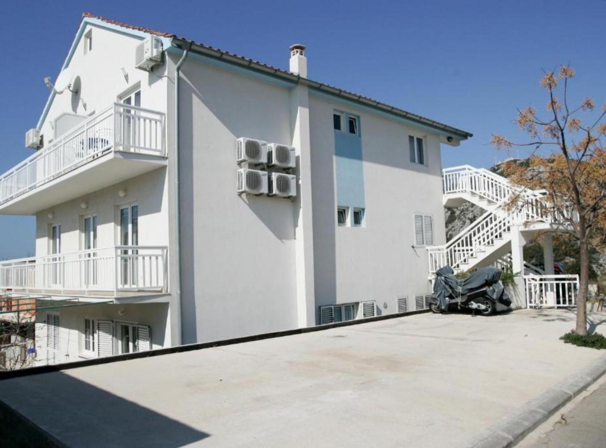 Apartment Trogrlic